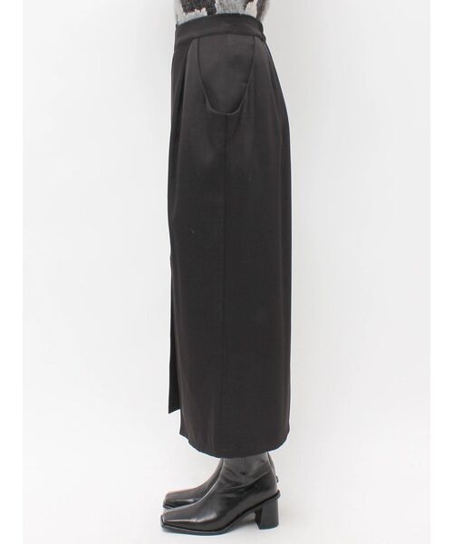 MURUA(ムルーア)の「オーバーポケットナロースカート 冬服(スカート・レディース・グレー/ブラック・1/2)」の12枚目の写真