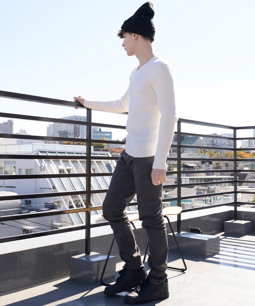 ８(eight)（エイト）の「リブ編み Vネック ニットセーター（ニット/セーター・メンズ・グレー/チャコールグレー/ホワイト/ブラック/ワイン/ネイビー/カーキ・LARGE/MEDIUM/X-LARGE）」の22枚目の写真