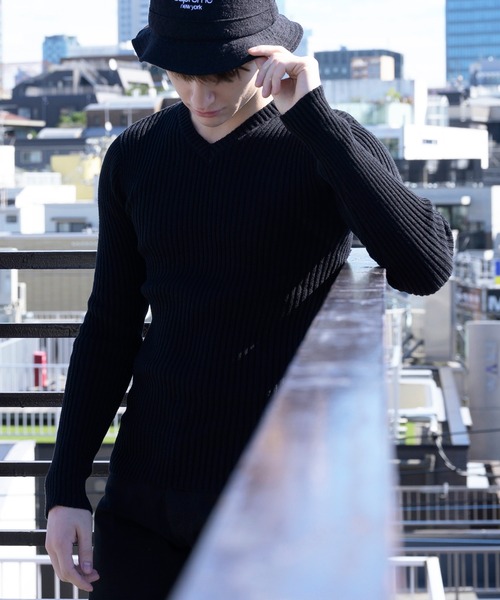 ８(eight)（エイト）の「リブ編み Vネック ニットセーター（ニット/セーター・メンズ・グレー/チャコールグレー/ホワイト/ブラック/ワイン/ネイビー/カーキ・LARGE/MEDIUM/X-LARGE）」の20枚目の写真