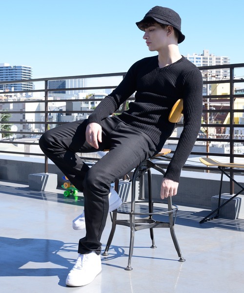 ８(eight)（エイト）の「リブ編み Vネック ニットセーター（ニット/セーター・メンズ・グレー/チャコールグレー/ホワイト/ブラック/ワイン/ネイビー/カーキ・LARGE/MEDIUM/X-LARGE）」の19枚目の写真