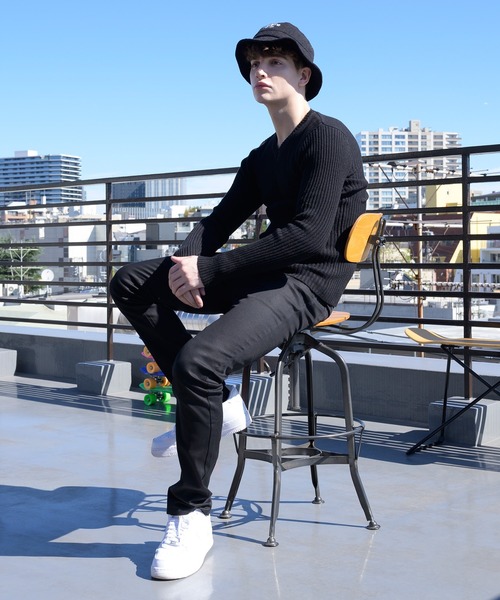 ８(eight)（エイト）の「リブ編み Vネック ニットセーター（ニット/セーター・メンズ・グレー/チャコールグレー/ホワイト/ブラック/ワイン/ネイビー/カーキ・LARGE/MEDIUM/X-LARGE）」の18枚目の写真