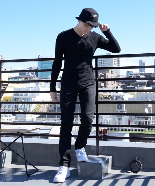 ８(eight)（エイト）の「リブ編み Vネック ニットセーター（ニット/セーター・メンズ・グレー/チャコールグレー/ホワイト/ブラック/ワイン/ネイビー/カーキ・LARGE/MEDIUM/X-LARGE）」の12枚目の写真