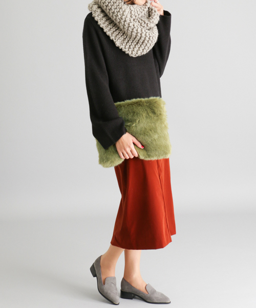 RODE SKO（ロデスコ）の「RODE SKO KIELO ファークラッチ（クラッチバッグ・レディース・オフホワイト/グレー/グリーン/ピンク/ピンク系その他/キャメル・FREE）」の10枚目の写真