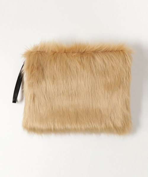 RODE SKO（ロデスコ）の「RODE SKO KIELO ファークラッチ（クラッチバッグ・レディース・オフホワイト/グレー/グリーン/ピンク/ピンク系その他/キャメル・FREE）」の5枚目の写真