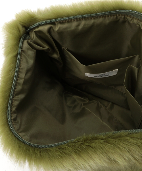 RODE SKO（ロデスコ）の「RODE SKO KIELO ファークラッチ（クラッチバッグ・レディース・オフホワイト/グレー/グリーン/ピンク/ピンク系その他/キャメル・FREE）」の19枚目の写真