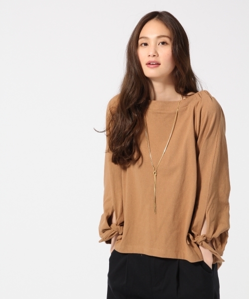 GLOBAL WORK(グローバルワーク)の「2WAYソデリボンカットプルオーバー/745590(Tシャツ/カットソー・レディース・ホワイト/その他/ブルー/ベージュ・MEDIUM/LARGE)」の3枚目の写真