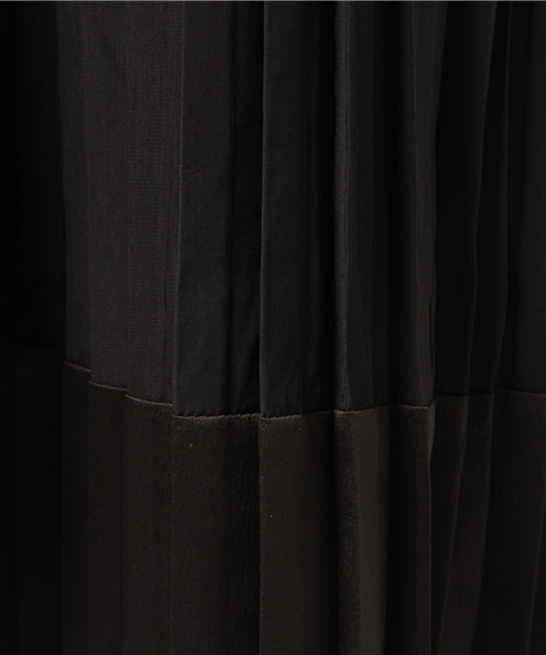 SLY(スライ)の「DECHINE プリーツWIDE PT(その他パンツ・レディース・オフホワイト/ライトピンク/ブラック・1/2)」の7枚目の写真