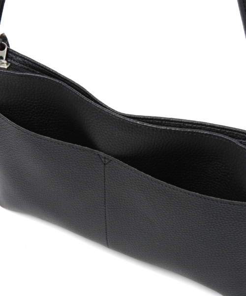 GLOBAL WORK（グローバルワーク）の「フェイクレザーイージーサコッシュ/765531（ボディバッグ/ウエストポーチ・メンズ・ブラック/グリーン/ダークブラウン/グレー・FREE）」の5枚目の写真