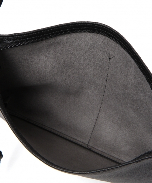 GLOBAL WORK（グローバルワーク）の「フェイクレザーイージーサコッシュ/765531（ボディバッグ/ウエストポーチ・メンズ・ブラック/グリーン/ダークブラウン/グレー・FREE）」の8枚目の写真