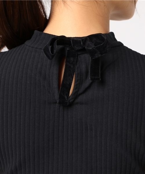 JILL by JILL STUART（ジルバイジルスチュアート）の「ベロアリボントップス（Tシャツ/カットソー・レディース・ブラック/ブラウン/ボルドー・FREE）」の14枚目の写真