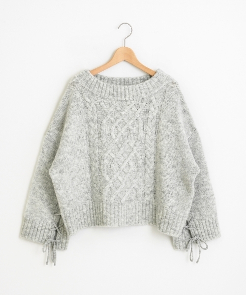 amelier MAJESTIC LEGON（アメリエルマジェスティックレゴン）の「レースアップケーブルプルオーバー（ニット/セーター・レディース・アイボリー/グレー/レッド・FREE）」の2枚目の写真
