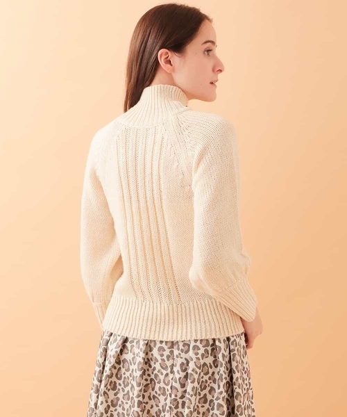 OFUON le MK（オフオンルエムケー）の「ローゲージケーブルニット（ニット/セーター・レディース・オレンジ系その他/アイボリー・38）」の7枚目の写真