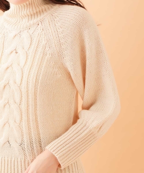 OFUON le MK（オフオンルエムケー）の「ローゲージケーブルニット（ニット/セーター・レディース・オレンジ系その他/アイボリー・38）」の10枚目の写真