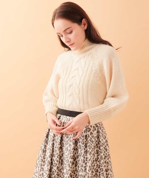 OFUON le MK（オフオンルエムケー）の「ローゲージケーブルニット（ニット/セーター・レディース・オレンジ系その他/アイボリー・38）」の3枚目の写真