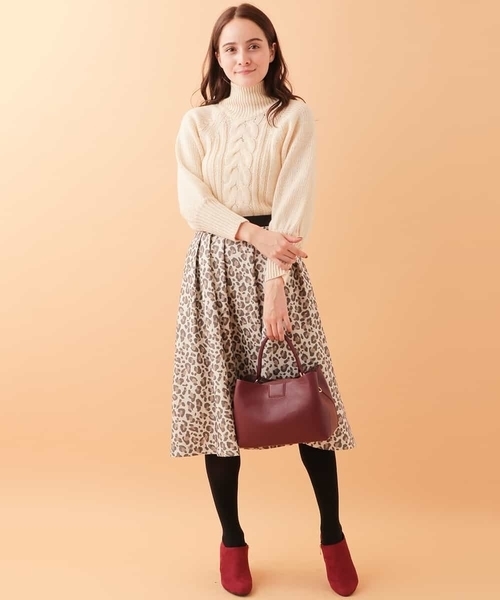 OFUON le MK（オフオンルエムケー）の「ローゲージケーブルニット（ニット/セーター・レディース・オレンジ系その他/アイボリー・38）」の4枚目の写真