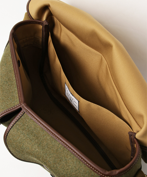 SHIPS(シップス)の「BILLINGHAM: 【Hardley Original】 MOON社製生地 ショルダーバッグ(ショルダーバッグ・メンズ・ネイビー/オリーブ・ONE SIZE)」の5枚目の写真