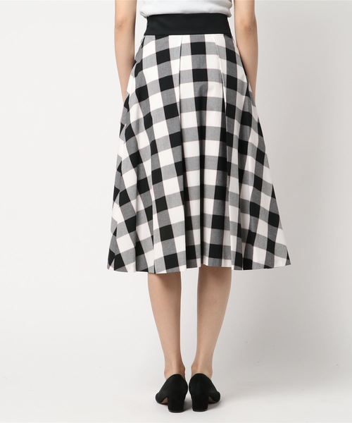 BLUE LABEL CRESTBRIDGE ブロックチェック フレアスカート BLUE LABEL CRESTBRIDGE（ブルーレーベルクレストブリッジ）の