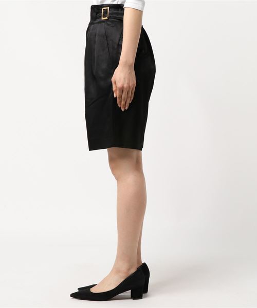 Rie Miller（リエミラー）の「サテングルカショートパンツ[CLASSY掲載]（その他パンツ・レディース・ブラック・38/36）」の3枚目の写真