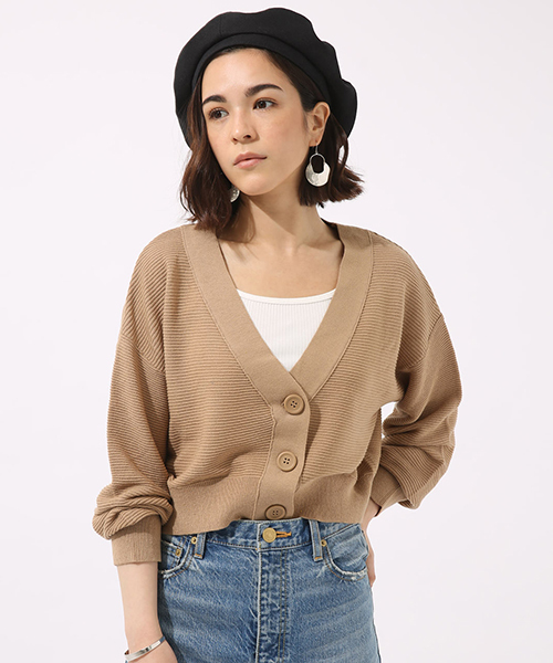 AZUL by moussy（アズールバイマウジー）の「ハイツイストショートカーデ（カーディガン/ボレロ・レディース・ベージュ/オフホワイト/ブルー/イエロー・MEDIUM/SMALL）」の5枚目の写真