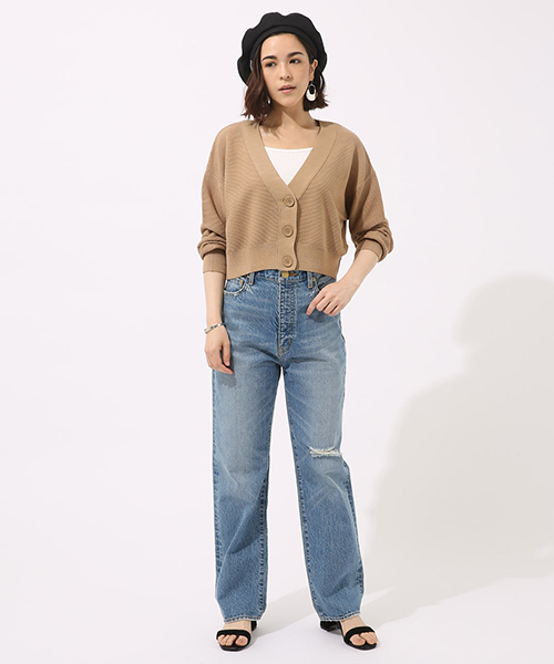 AZUL by moussy（アズールバイマウジー）の「ハイツイストショートカーデ（カーディガン/ボレロ・レディース・ベージュ/オフホワイト/ブルー/イエロー・MEDIUM/SMALL）」の7枚目の写真