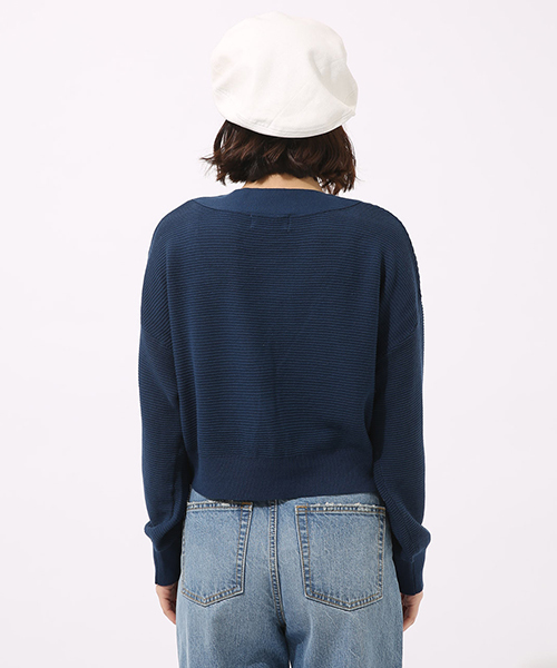 AZUL by moussy（アズールバイマウジー）の「ハイツイストショートカーデ（カーディガン/ボレロ・レディース・ベージュ/オフホワイト/ブルー/イエロー・MEDIUM/SMALL）」の18枚目の写真