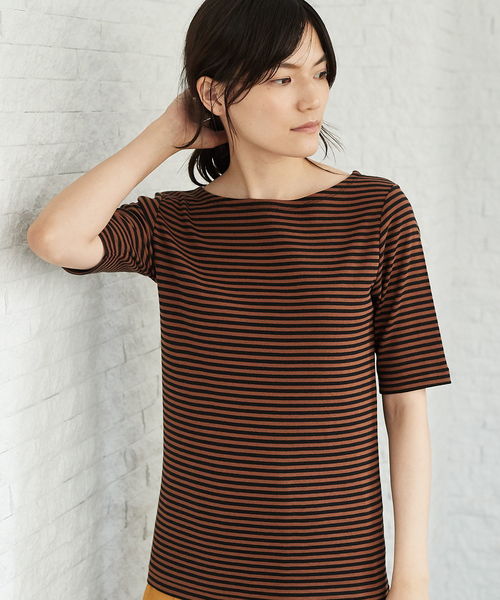 AMERICAN HOLIC(アメリカンホリック)の「・フライスベーシックプルオーバー(Tシャツ/カットソー・レディース・ネイビー/その他7/オフホワイト/ブルー系その他2/イエロー系その他2/マルチ・L/M)」の4枚目の写真