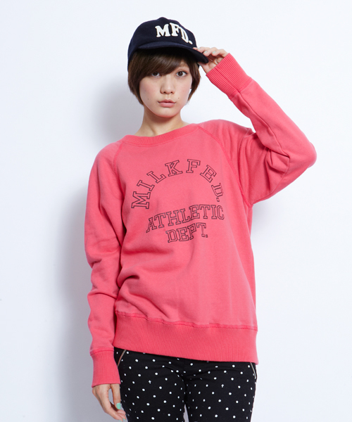 MILKFED.（ミルクフェド）の「FRENCH TERRY PULLOVER（パーカー・レディース・アッシュグレー/レッド/ネイビー・SMALL/MEDIUM）」の6枚目の写真