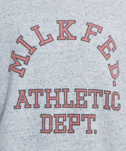 MILKFED.（ミルクフェド）の「FRENCH TERRY PULLOVER（パーカー・レディース・アッシュグレー/レッド/ネイビー・SMALL/MEDIUM）」の9枚目の写真