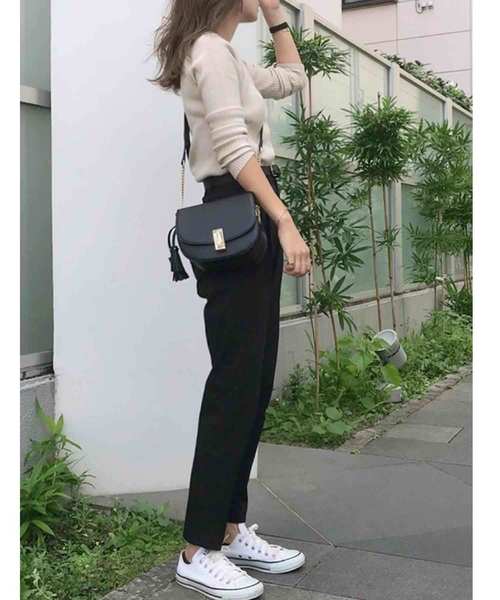 florist(フローリスト)の「アンティークレトロラウンドフラップポーチ(ショルダーバッグ・レディース・ホワイト/ブラック/グレー/ピンク・FREE)」の3枚目の写真