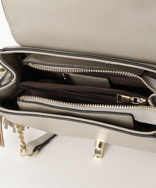 florist(フローリスト)の「アンティークレトロラウンドフラップポーチ(ショルダーバッグ・レディース・ホワイト/ブラック/グレー/ピンク・FREE)」の7枚目の写真