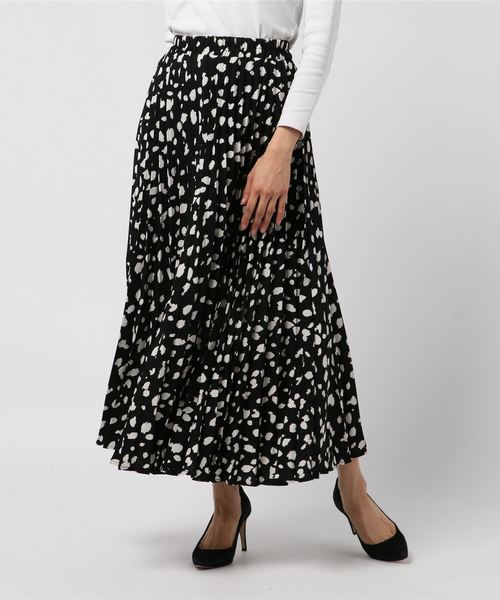 archives（アルシーヴ）の「レオパードプリーツロングスカート（スカート・レディース・オフホワイト/ブラック/モカ・MEDIUM）」の3枚目の写真