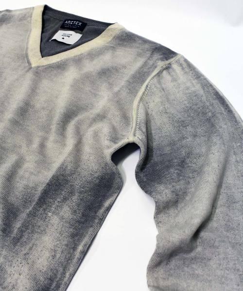 291295＝HOMME（ニーキューイチニーキューゴーオム）の「【ARETEX】×【291295=HOMME】 12GG 綿ニット スプレーDye（ニット/セーター・メンズ・ブルー系その他/マルチ/ピンク系その他/グレー系その他・2/3/4）」の8枚目の写真