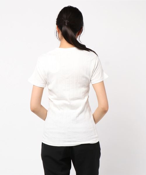 IENA(イエナ)の「YOUNG&OLSEN BROAD リブ Vネックカットソー◆(Tシャツ/カットソー・レディース・ホワイト/ブラック・FREE)」の4枚目の写真