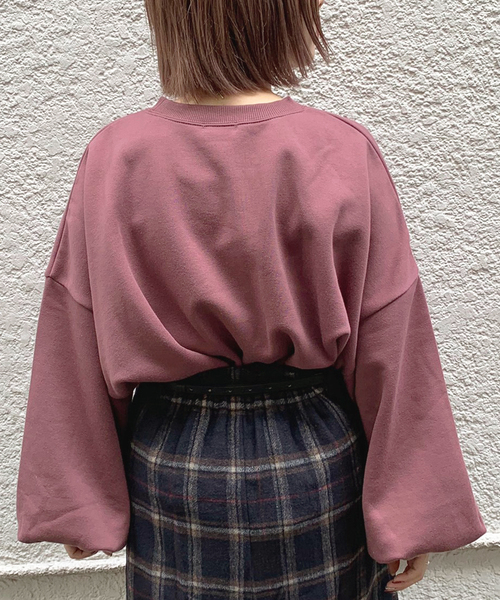 apres jour mignon（アプレジュールミニョン）の「袖ボリュームスウェット【ZOZOTOWN限定アイテム】（スウェット・レディース・ブラック/モカ/スモークピンク/ライトベージュ・フリー）」の8枚目の写真