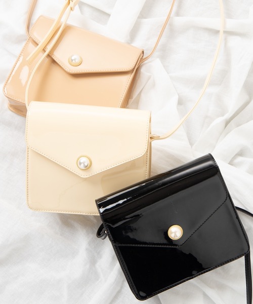 WEGO（ウィゴー）の「WEGO/パールフラップショルダーバッグ（ショルダーバッグ・レディース・ホワイト系その他/ベージュ/ブラック・FREE）」の11枚目の写真