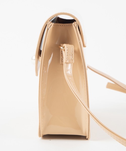 WEGO（ウィゴー）の「WEGO/パールフラップショルダーバッグ（ショルダーバッグ・レディース・ホワイト系その他/ベージュ/ブラック・FREE）」の13枚目の写真