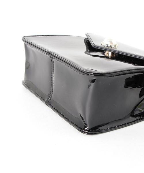 WEGO（ウィゴー）の「WEGO/パールフラップショルダーバッグ（ショルダーバッグ・レディース・ホワイト系その他/ベージュ/ブラック・FREE）」の15枚目の写真