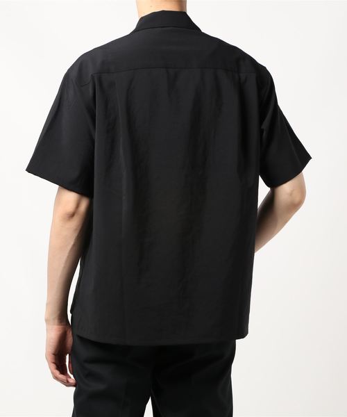 ADAM ET ROPE'（アダムエロペ）の「【EVALET/エバレット】ボックスシルエット オープンカラーシャツ（シャツ/ブラウス・メンズ・ダークブラウン/ブルー系その他2/ブラック・L/M）」の4枚目の写真