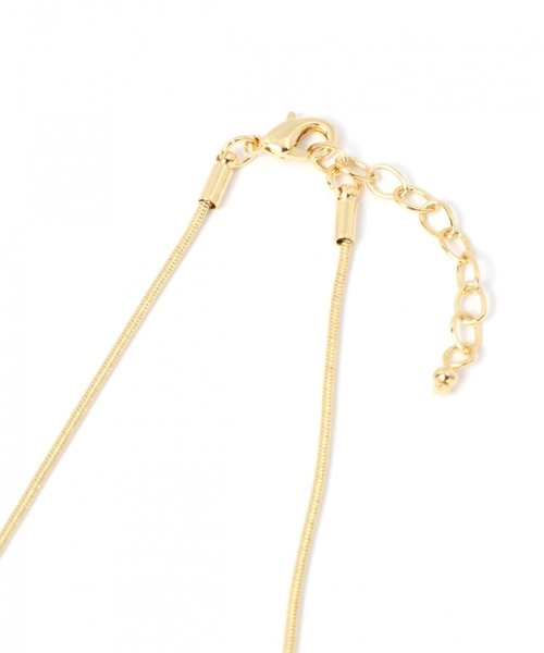 BAYFLOW（ベイフロー）の「スクエアモチーフネックレス（ネックレス・レディース・ブラック/ベージュ・FREE）」の4枚目の写真