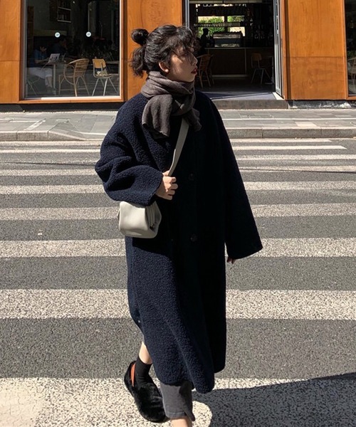 Jewelobe(ジュエローブ)の「ボアロングコート(その他アウター・レディース・ネイビー/ブラウン・FREE)」の15枚目の写真