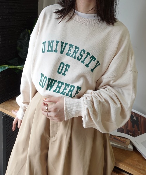 CORNERS(コーナーズ)の「サイドスリットビッグカレッジスウェット(スウェット・レディース・オートミール/ベージュ系その他/グリーン系その他/ブルー系その他/スミクロ/グリーン/ネイビー/杢グレー/ブラック/ライトグレー/ブルー/グレー/オレンジ/ピンク/ターコイズブルー/ダークグリーン/ブラウン・FREE)」の20枚目の写真