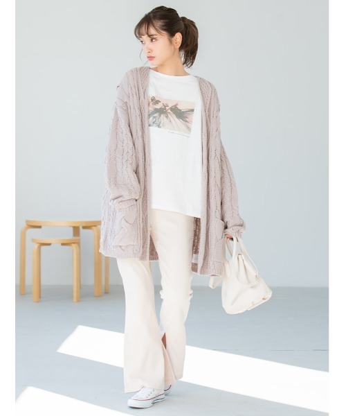 fifth(フィフス)の「インナースリットフレアレギンスパンツ(その他パンツ・レディース・アイボリー/ブラック・MEDIUM/LARGE)」の1枚目の写真