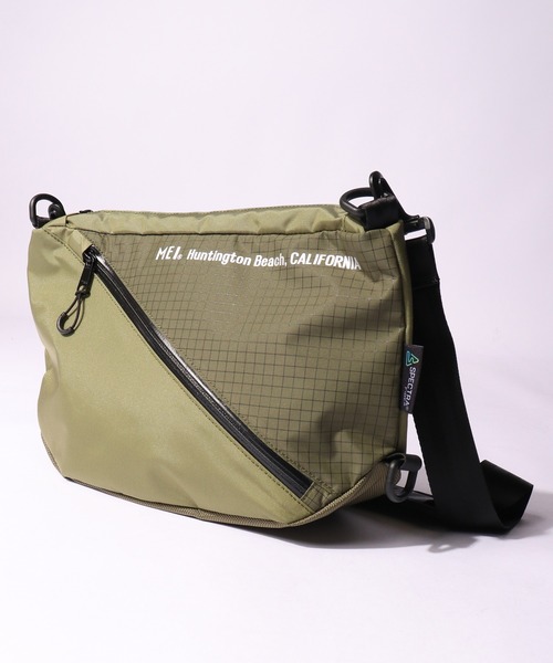 MEI（メイ）の「MEI Scrambler FLAT SHOULDER スクランブラー フラット ショルダーバッグ（ショルダーバッグ・メンズ・ライトブラウン/オリーブドラブ/ブラック/ネイビー・FREE）」の21枚目の写真