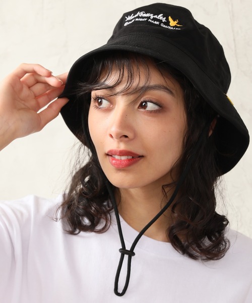 Mark Gonzales(マーク・ゴンザレス)の「【MARK GONZALES/マークゴンザレス】エンジェルロゴ刺繍アドベンチャーハット(ハット・メンズ・ブラック/ベージュ/ネイビー・FREE)」の8枚目の写真