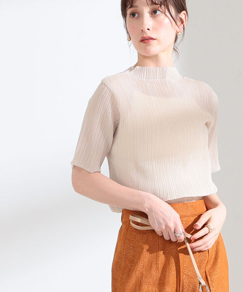 Ray BEAMS（レイビームス）の「Ray BEAMS / プリーツ ハイネック Tシャツ（Tシャツ/カットソー・レディース・ブラック/ベージュ/グリーン系その他2・ONE SIZE）」の2枚目の写真