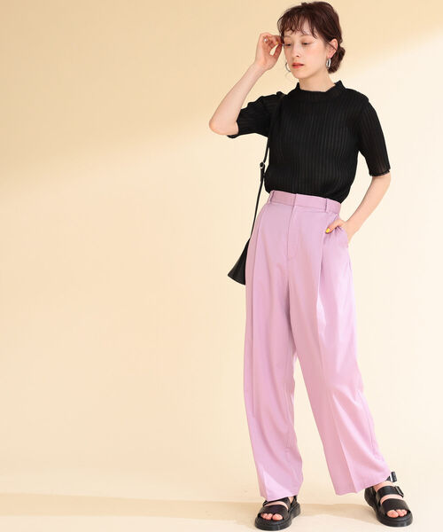 Ray BEAMS（レイビームス）の「Ray BEAMS / プリーツ ハイネック Tシャツ（Tシャツ/カットソー・レディース・ブラック/ベージュ/グリーン系その他2・ONE SIZE）」の6枚目の写真