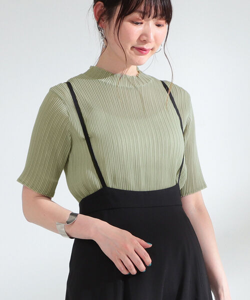 Ray BEAMS（レイビームス）の「Ray BEAMS / プリーツ ハイネック Tシャツ（Tシャツ/カットソー・レディース・ブラック/ベージュ/グリーン系その他2・ONE SIZE）」の15枚目の写真