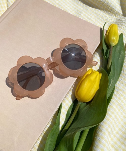 WC（ダブル シー）の「フラワーTOYグラス（メガネ・レディース・ブラック/ベージュ/サックスブルー/ピンク/ホワイト/オレンジ・FREE）」の4枚目の写真