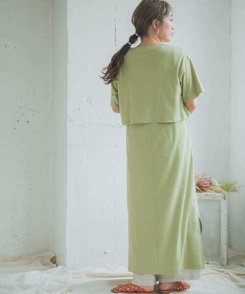 ITEMS URBANRESEARCH（アイテムズ アーバンリサーチ）の「カットセットワンピース（ワンピース・レディース・チャコールグレー/オフホワイト/ライトカーキ/グレー系その他・FREE）」の18枚目の写真