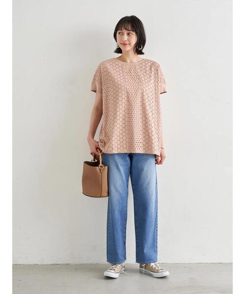 earth music&ecology（アースミュージックアンドエコロジー）の「フロントアイレットレースカットソー ＊（Tシャツ/カットソー・レディース・ネイビー/オフホワイト/イエロー/ミント/ピンクベージュ・FREE）」の7枚目の写真